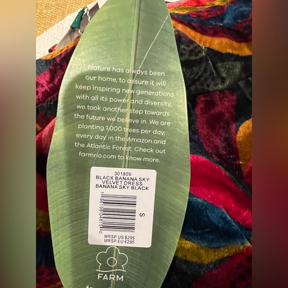 Farm Rio Velvet Mini - Picture 8 of 9